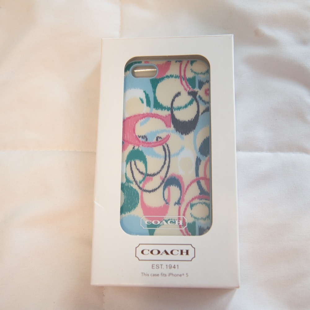 *Coach - IPhone 5 Phone Case*